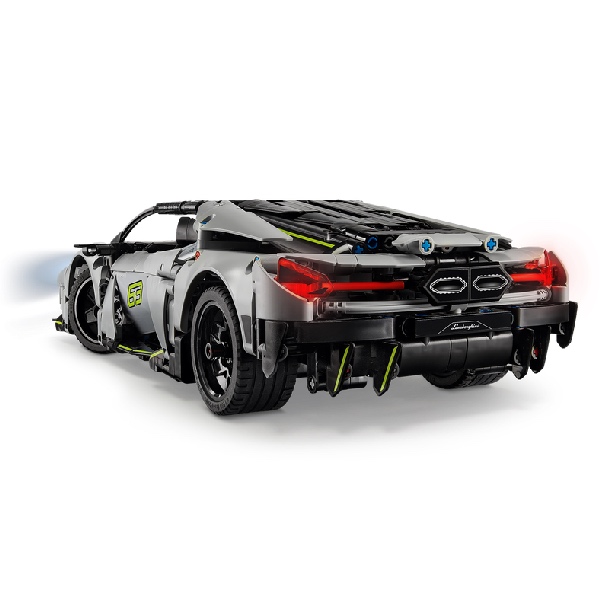 LEGO Technic 42214 Lamborghini Revuelto supersportwagen - Afbeelding 4